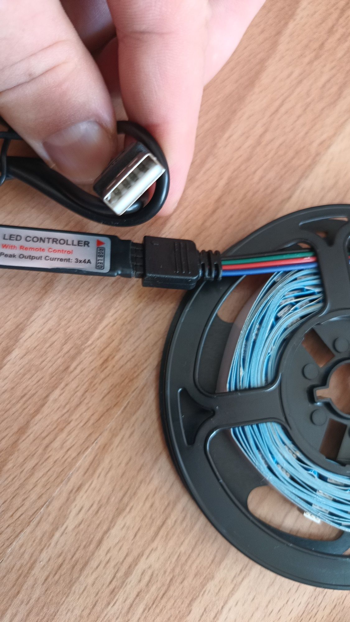 Nowe taśmy 5 metrów LED 5050 RGB