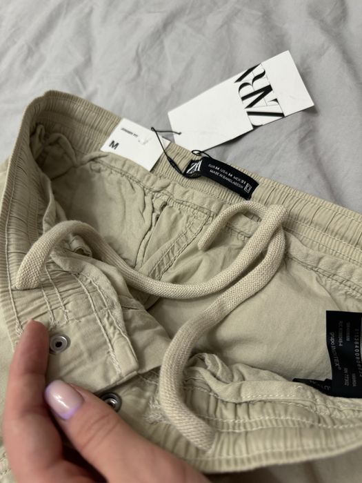 Біжеві Чоловічі штани джогери Zara, розмір M