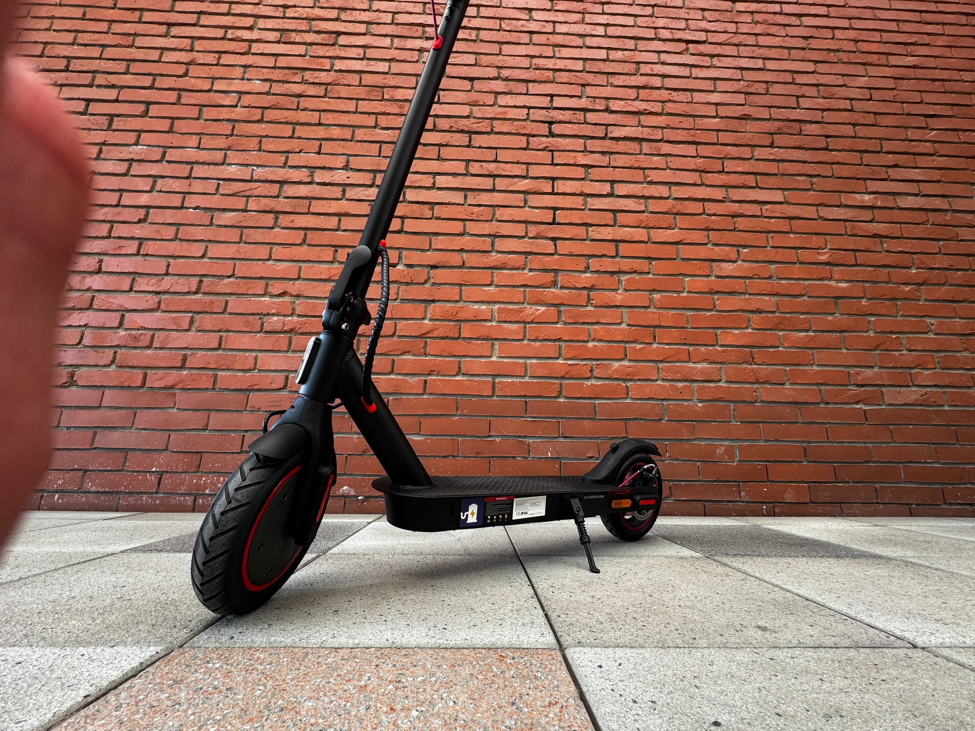 Bezpieczna Hulajnoga Elektryczna ZWheel 350W 30km 10Ah Super PREZENT