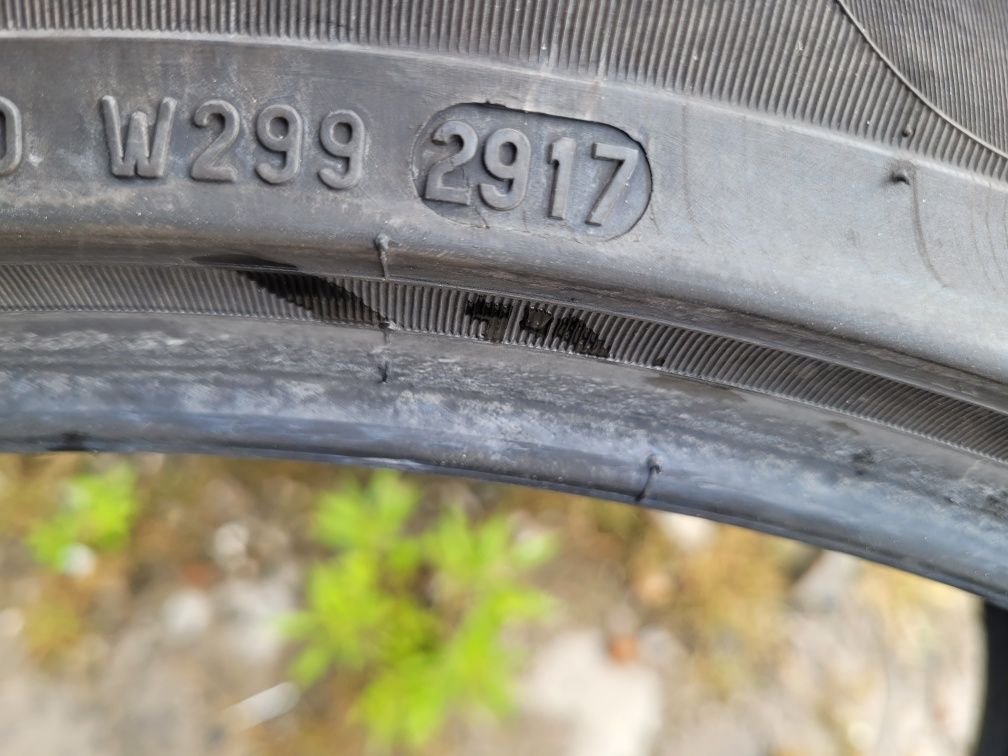 Шини 265/40R22 2шт Піреллі