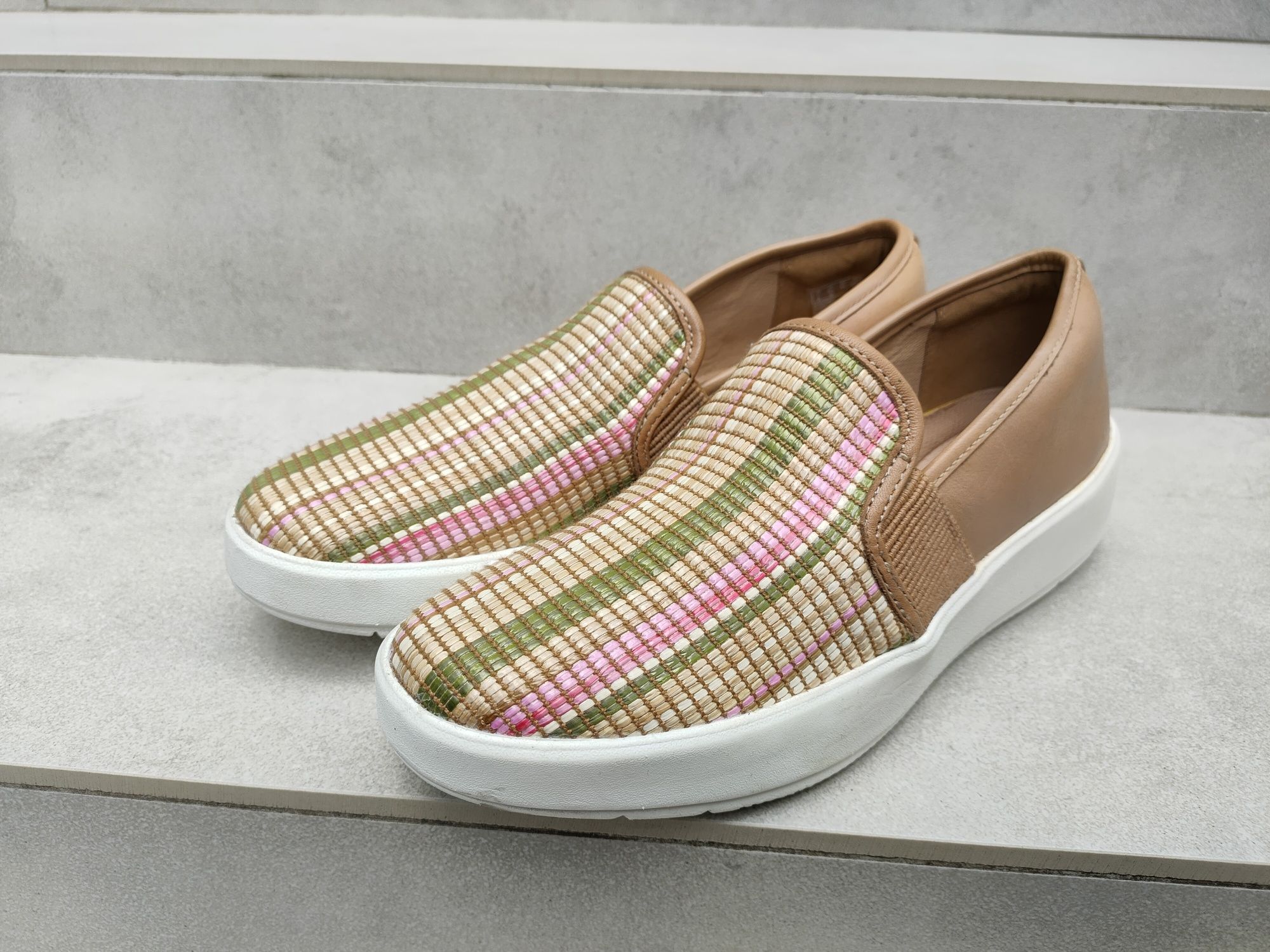 Buty Clarks Collection mokasyny damskie r. 41 27cm