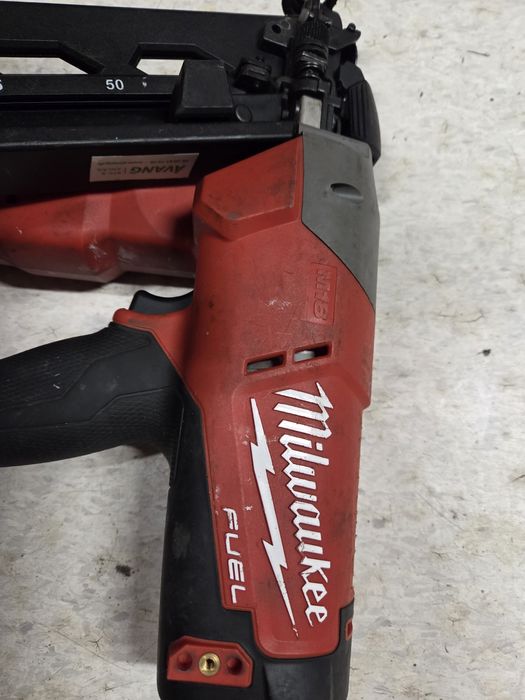 CN16GA MILWAUKEE gwoździarka 18v