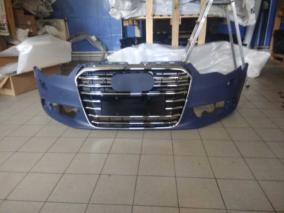 Бампер передній AUDI A6 C7 USA 2012- Решітка радіатора комплектний