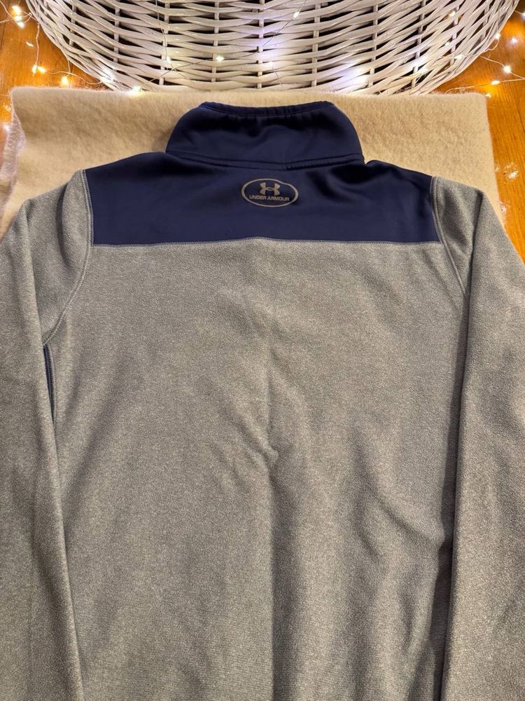 Оригінальна кофтинка Under Armour для хлопчика.