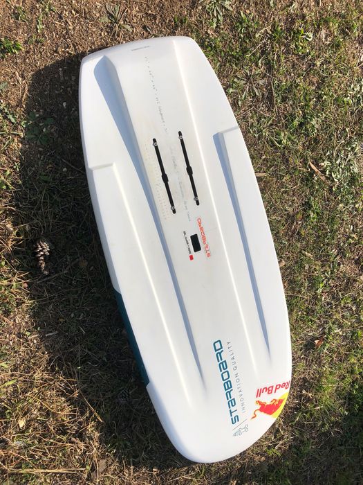 Foil Ozone e Prancha Starboard