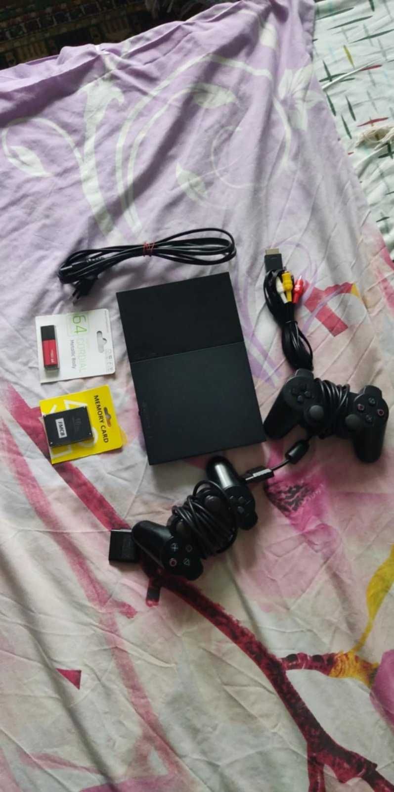 Playstation 2 + 2 джойстика + карта FREEMC BOOT + ігри на флешці 64гб