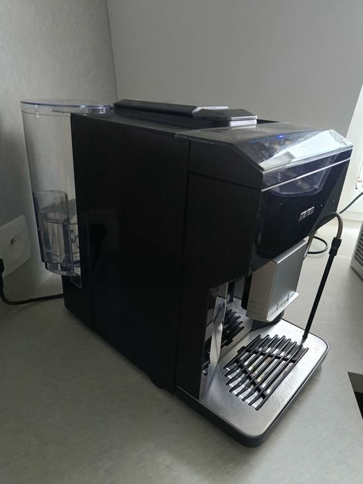 Ekspres ciśnieniowy Siemens EQ500
