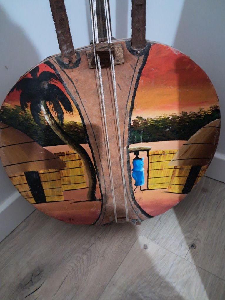 Kora africana em excelente estado,pintado àmão.