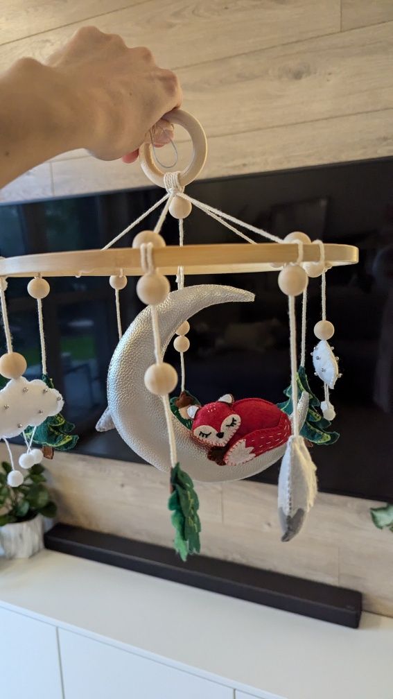 Karuzela do łóżeczka handmade las