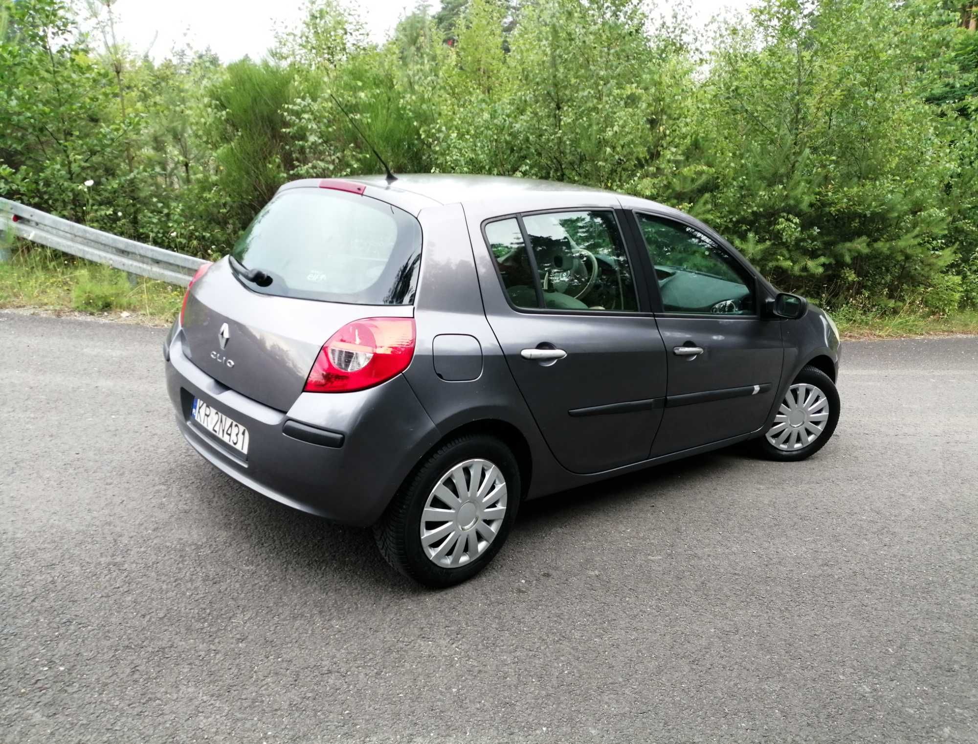 Renault Clio 1,5 LIFT 85 KM AUTOMAT Komputer KLIMA Niski Przebieg Mp3