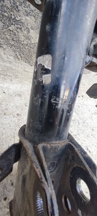 Продам стойки Ford Edge