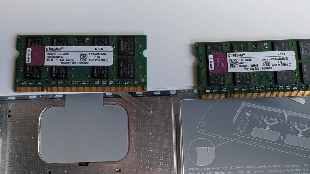 Portátil Apple Macbook Core 2 Duo 13''