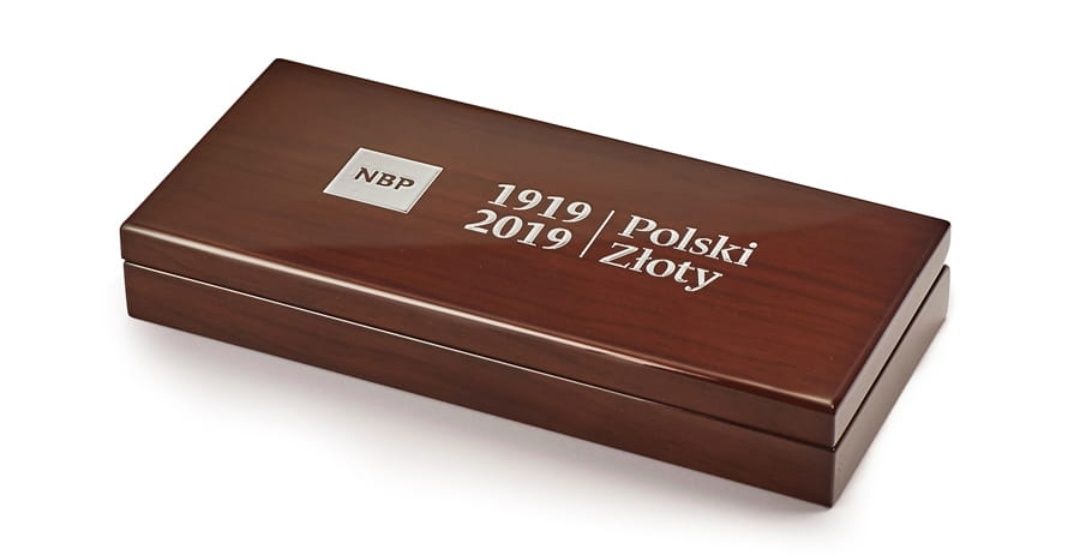 zestaw srebrnych monet 100 lat złotego 2019 rok prezent