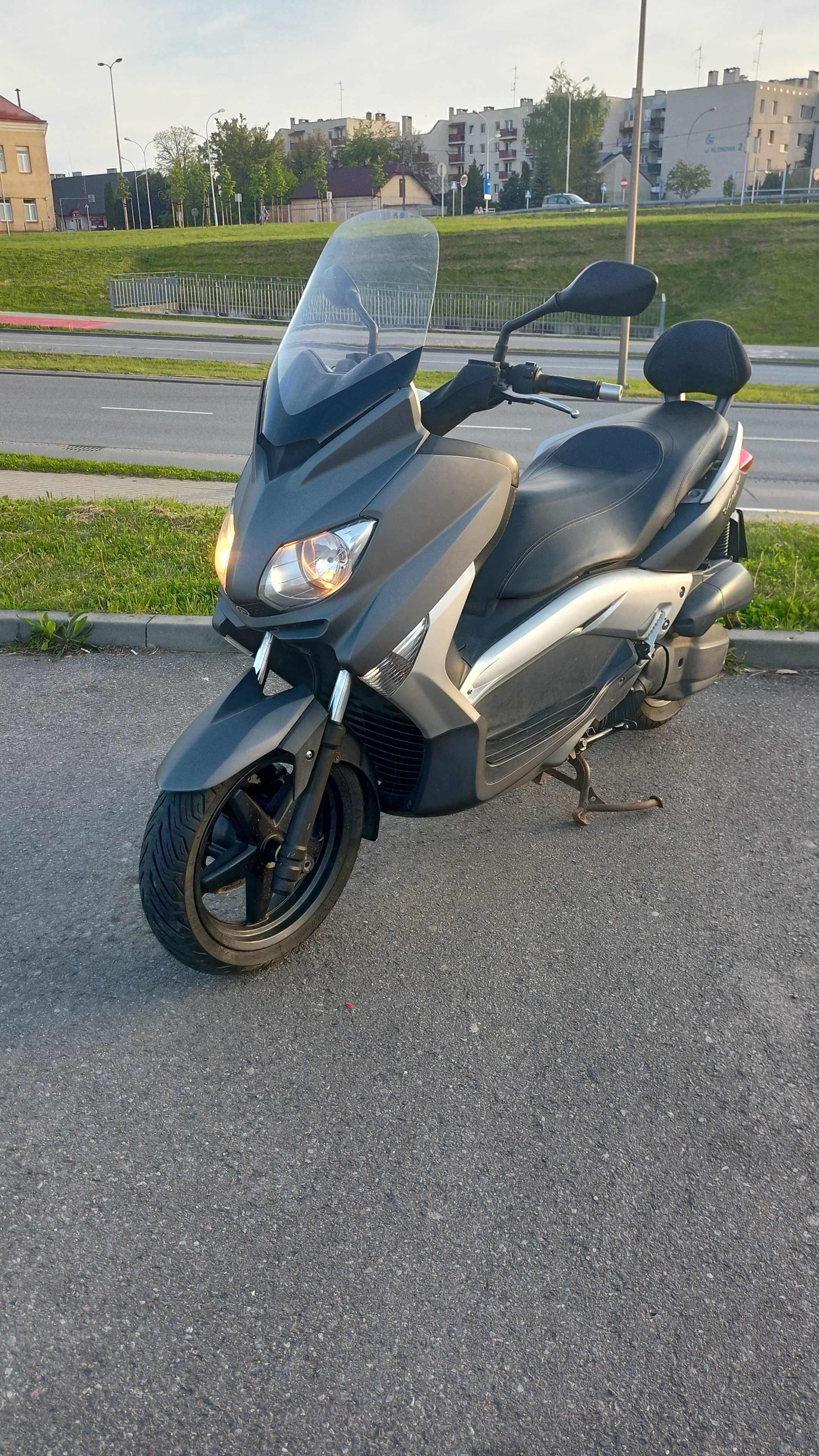 Yamaha YP125R X-MAX 2010, przebieg 30 tys. km, 125 cm3