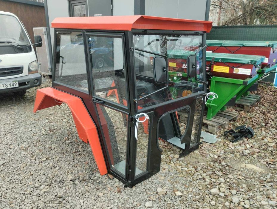 Kabiny do ciągników C330, C360, MTZ T25 BIZON MF235 MF255