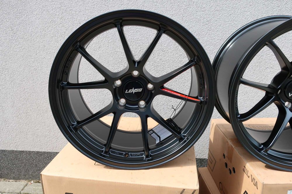alu felgi 18 5x114,3 LENSO 8,5j 9,5j nissan 350z 300zx 370z s14 silvia