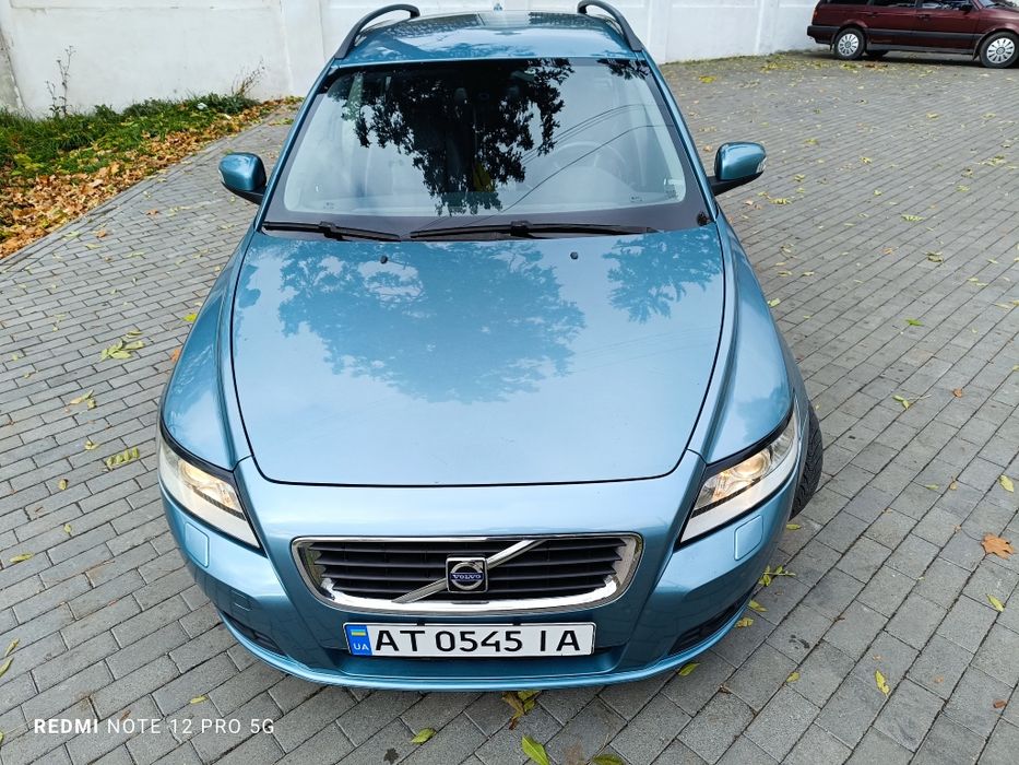 Volvo v50 1.6D сів поїхав