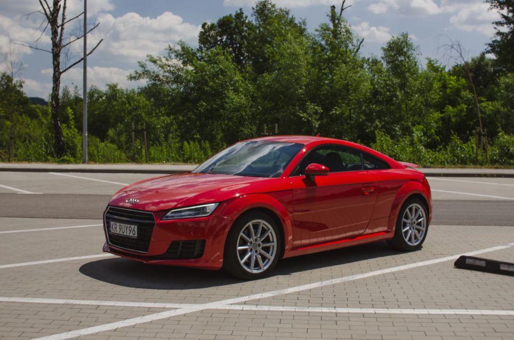 Audi TT Coupé Audi TT 8S
