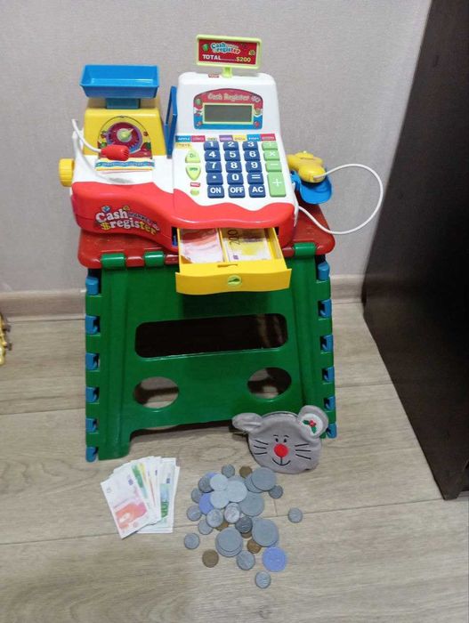 Продам касовий апарат.