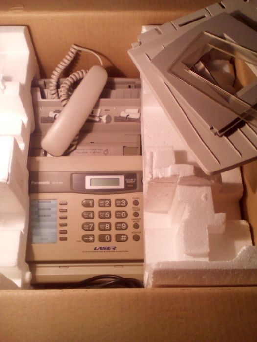 Продам факс Panasonic KX-FL403UA