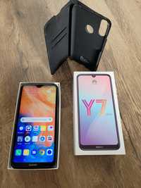 Huawei Y7 2019,  32GB ROM i 3GB RAM