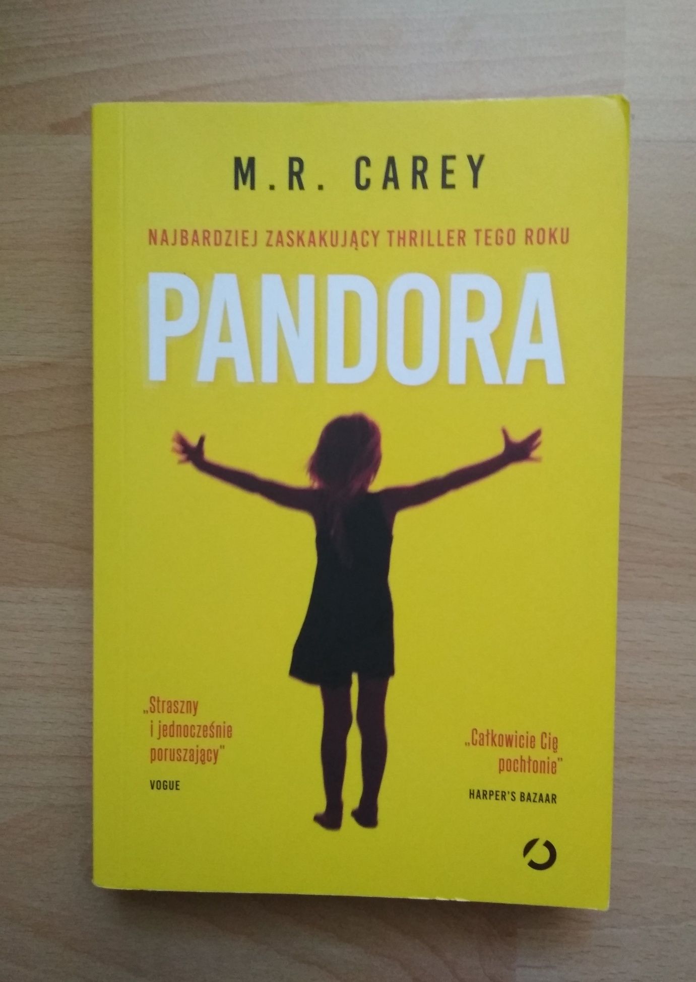 PANDORA - M. R. Carey