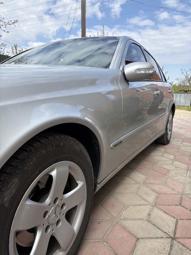 Mercedes Benz W211 2.2 cdi automat РІДНА ФАРБА!!!