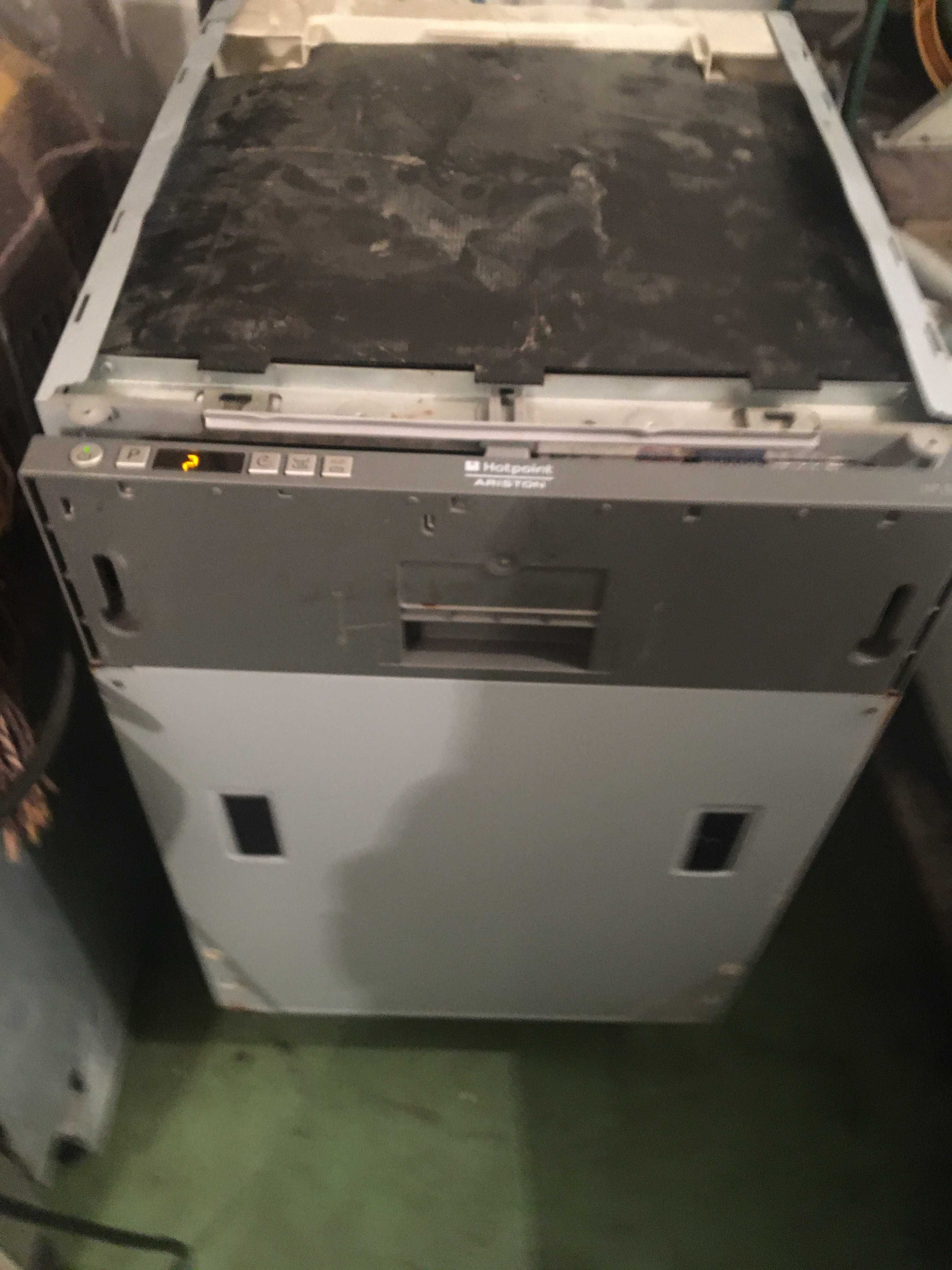 zmywarka wąska hotpoint ariston lst328 a/ha , sprawna , pod zabudowę