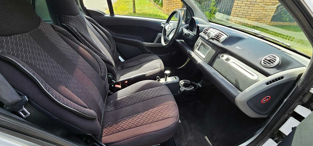 Smart ForTwo MHD Automat Klima Szyberdach Alu Navi Bluetooth 2 kluczyk