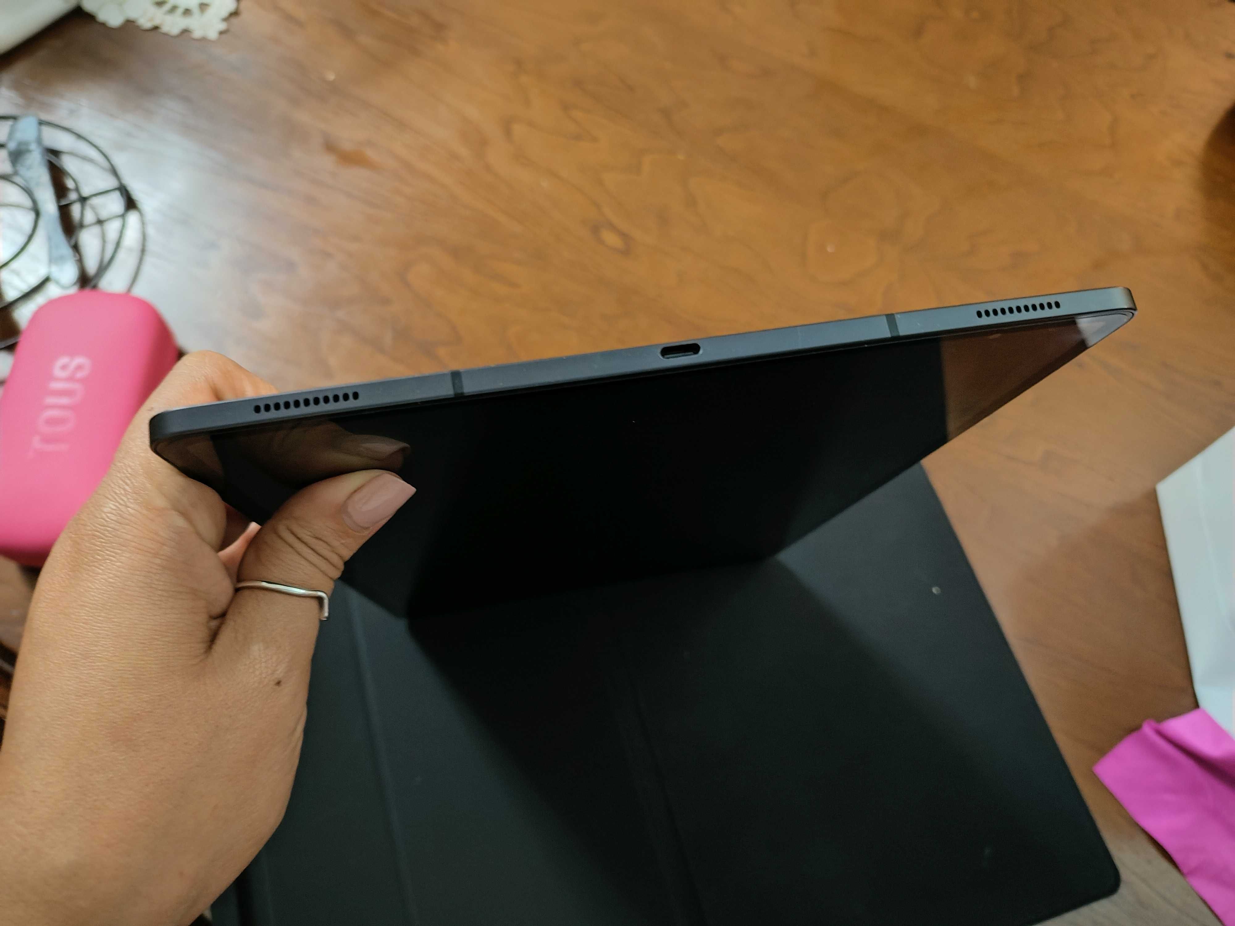 Principais destaques
Tabel Samsung Galaxy Tab S8 Ultra 5G 128GB