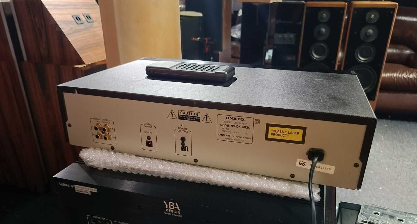 сд програвач Onkyo DX-6830 з пультом