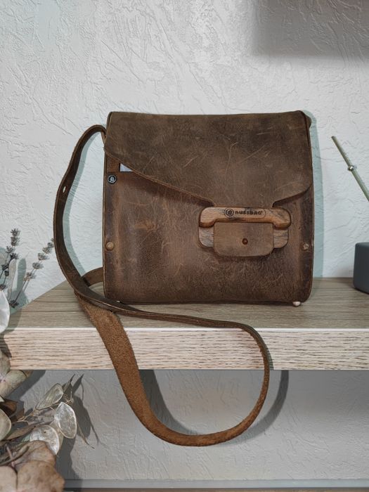 Шкіряна сумка ручної роботи Nussbag
оригінал