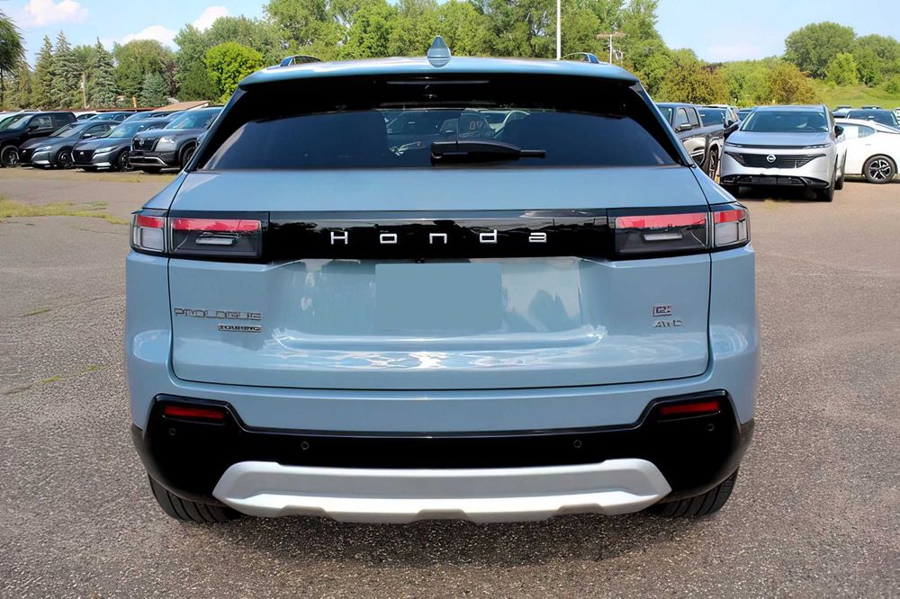 Honda Prologue      2024