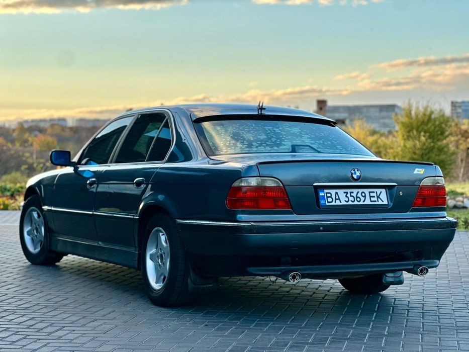 Продам Е38 728І.