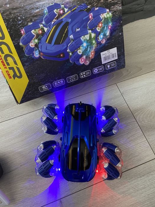 Zabawka samochod sterowany swiecacy auto zdalnie sterowane