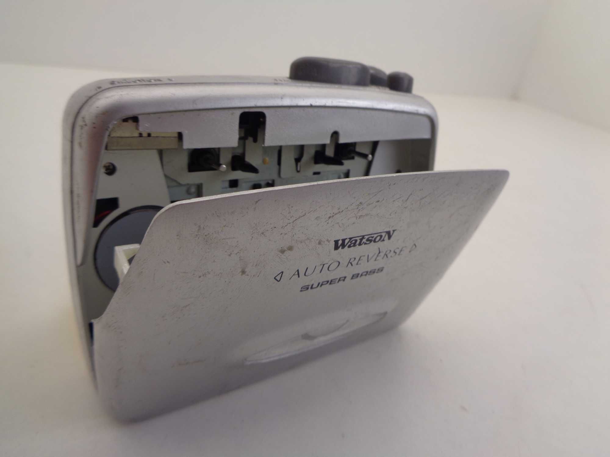 Walkman Watson na kasety używany retro srebrny