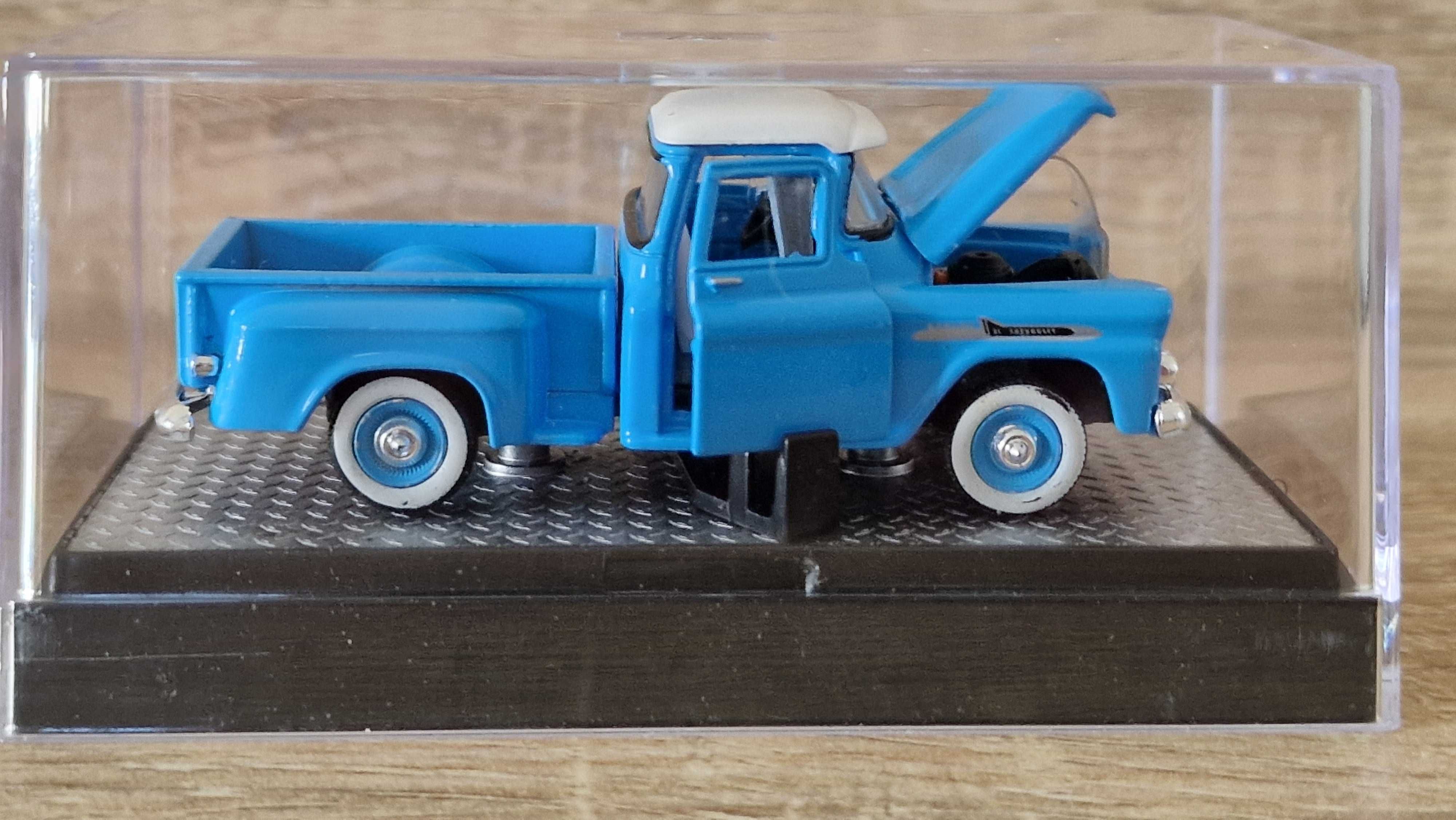 Chevrolet Apache Step Side «1958« 1:64