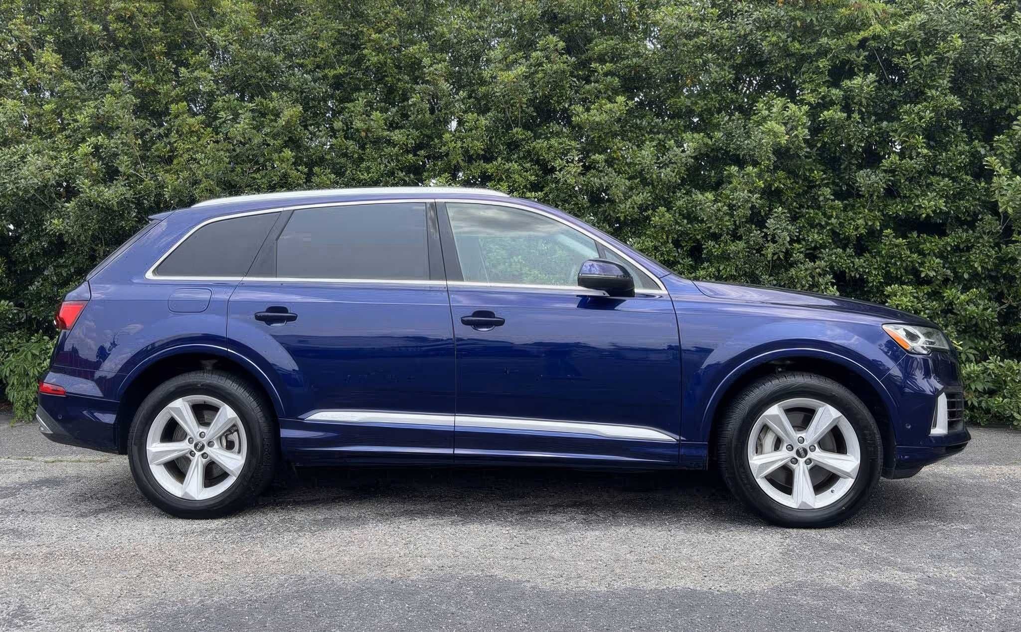 2022 Audi Q7 quattro Premium 55 TFSI