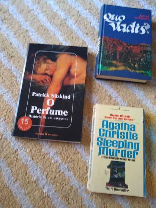 Vendo livros: literatura internacional