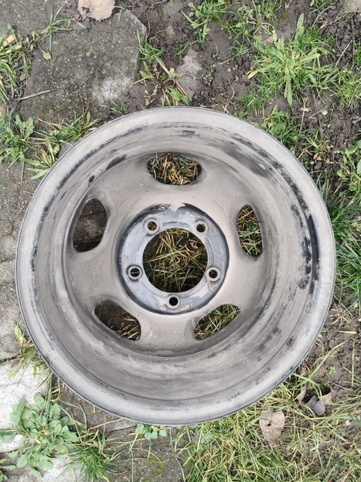 Диски колісні r 16 5*139.7