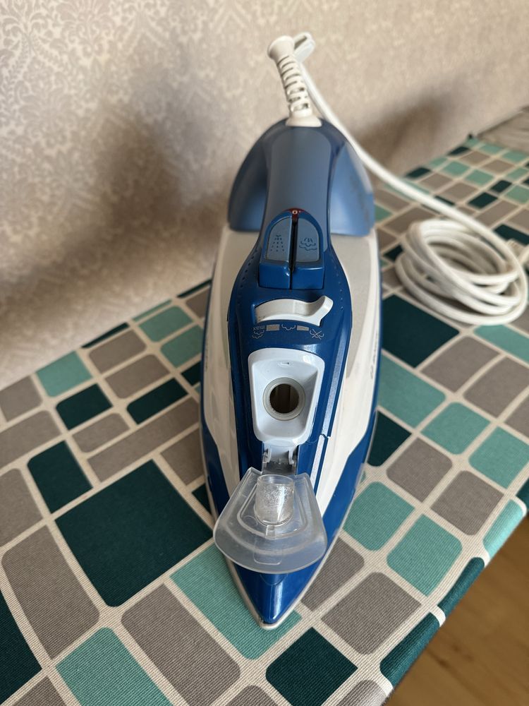 Праска Bosch з парою