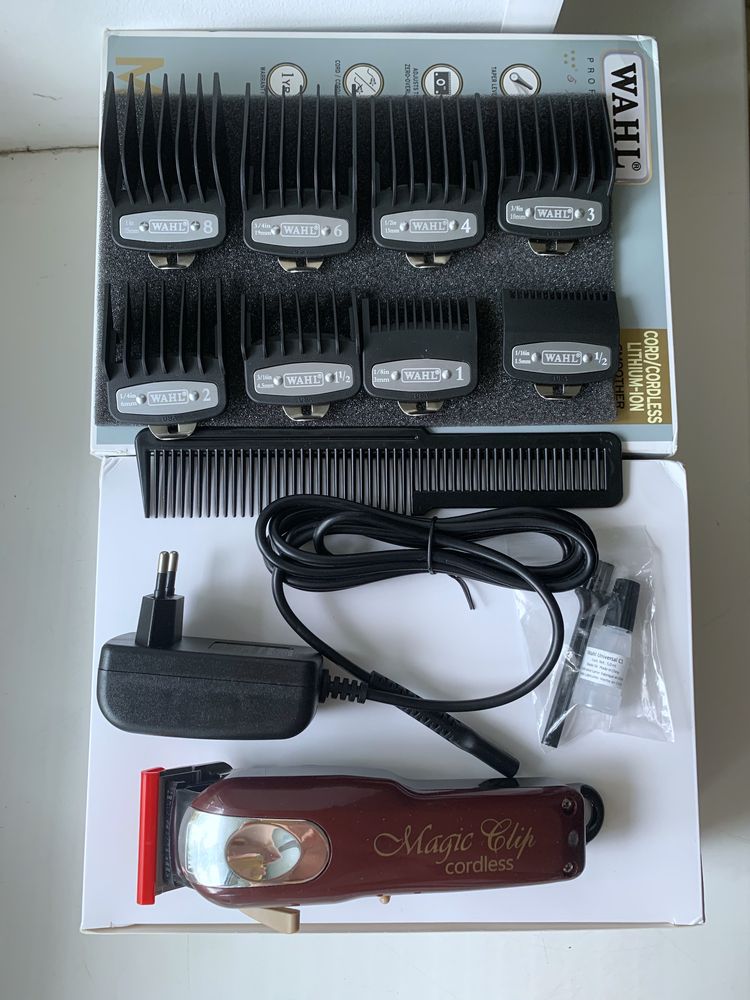 Машинка для стрижки волос Wahl Cordless Magic Clip 8148