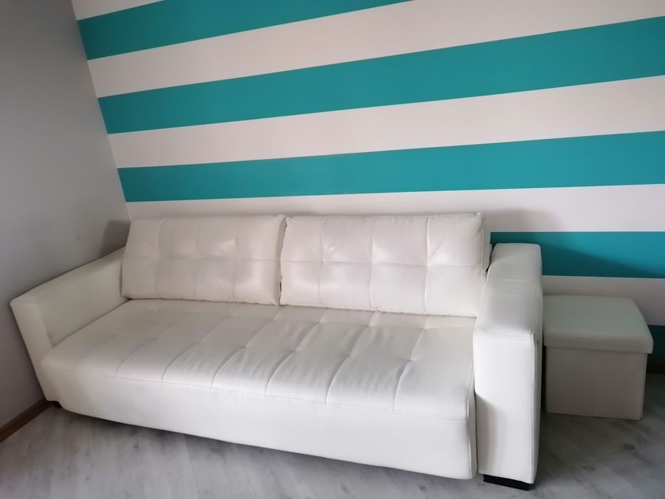 Kanapa biała z ekoskóry