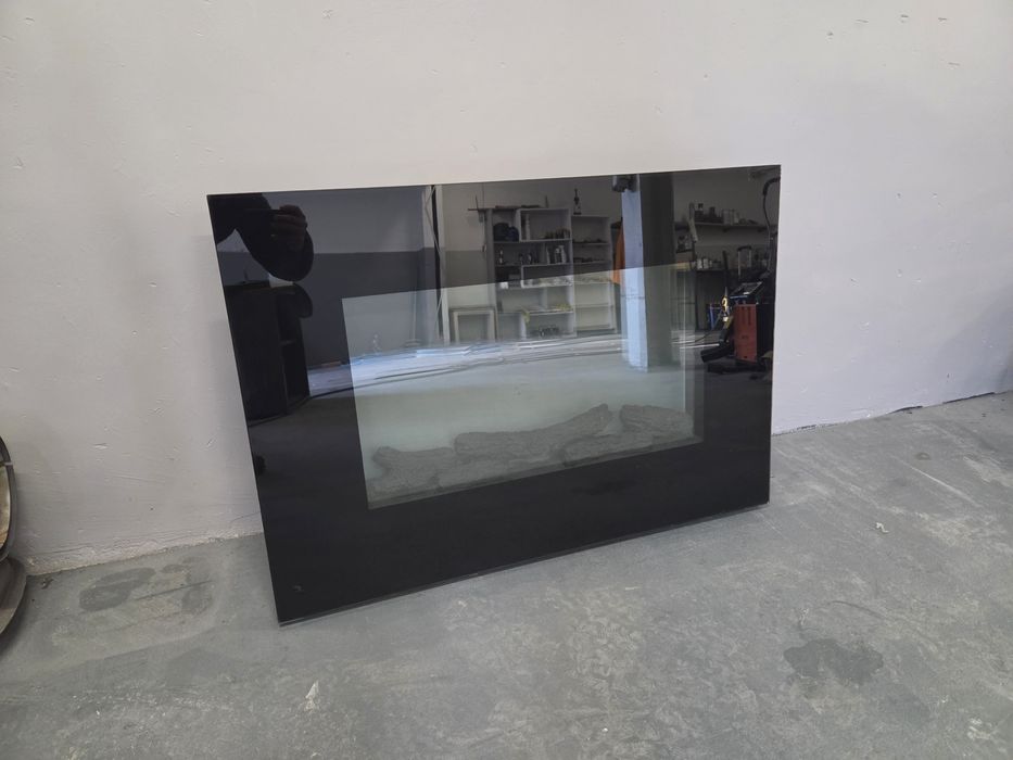 Elektryczny Kominek na ścianę