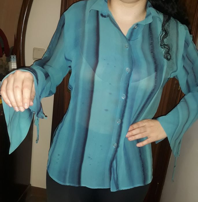 Várias camisas a 5€ cada