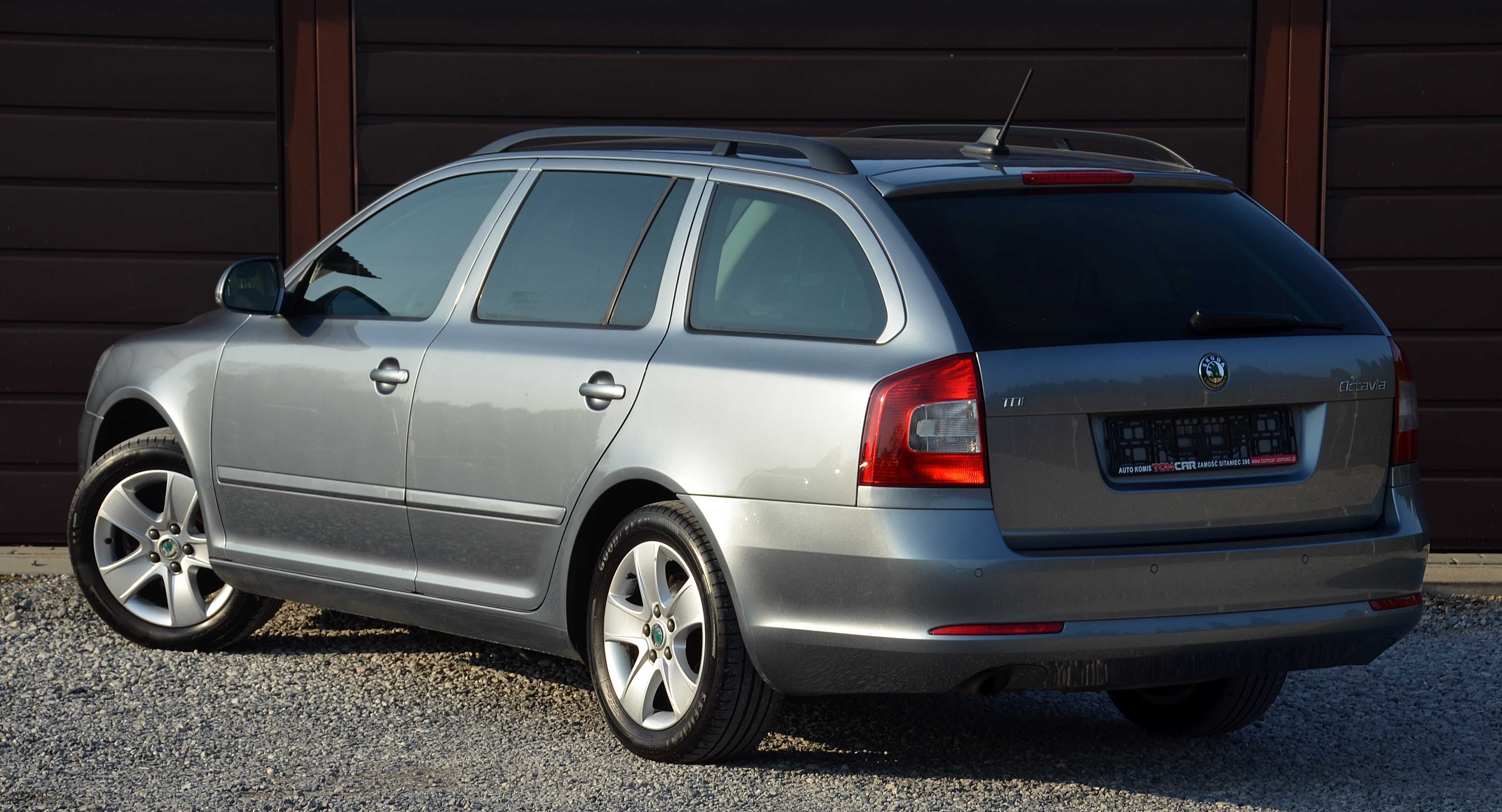 Skoda Octavia Lift 1.6TDI 105KM Navi Czujniki Zamiana Serwis Opłacony