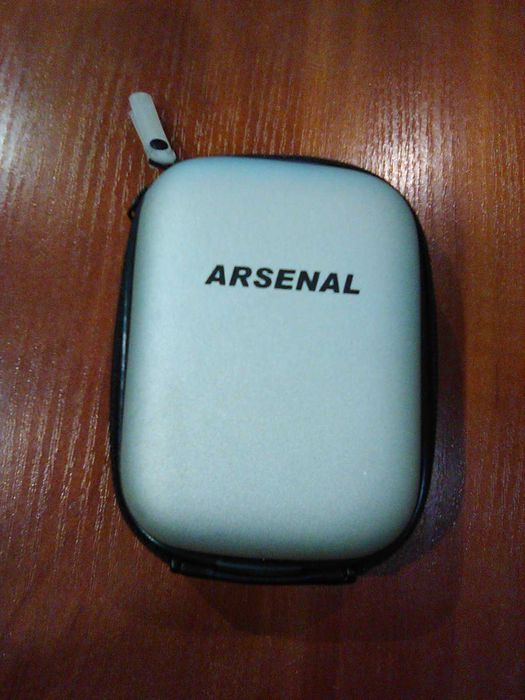 сумка чехол на пояс противоударная с карабином Arsenal Z-02