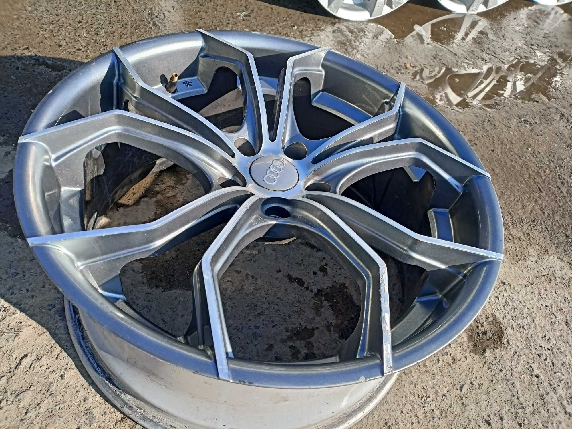Felga Aluminiowa VIA AUDI 19x8.5J PROSTA 5x112