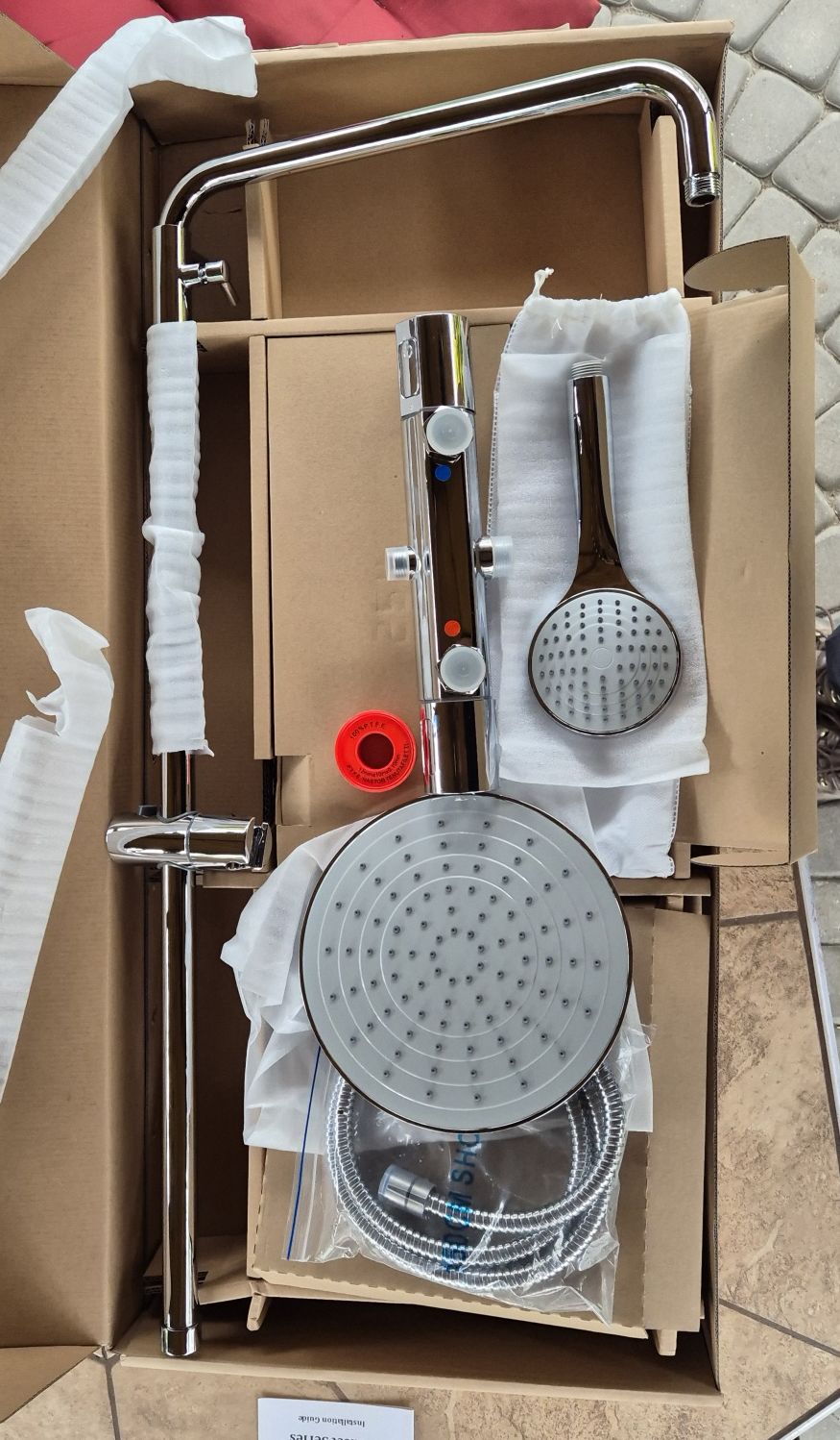 Bateria prysznicowa z termostatem i deszczownicą