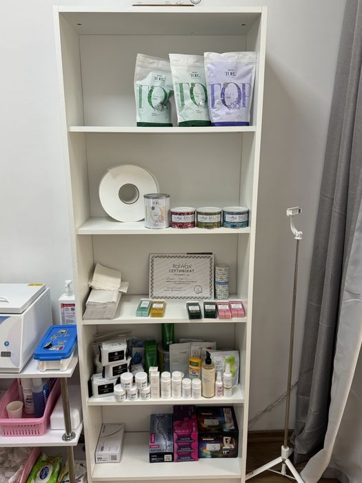 Столик - метелик, стелаж